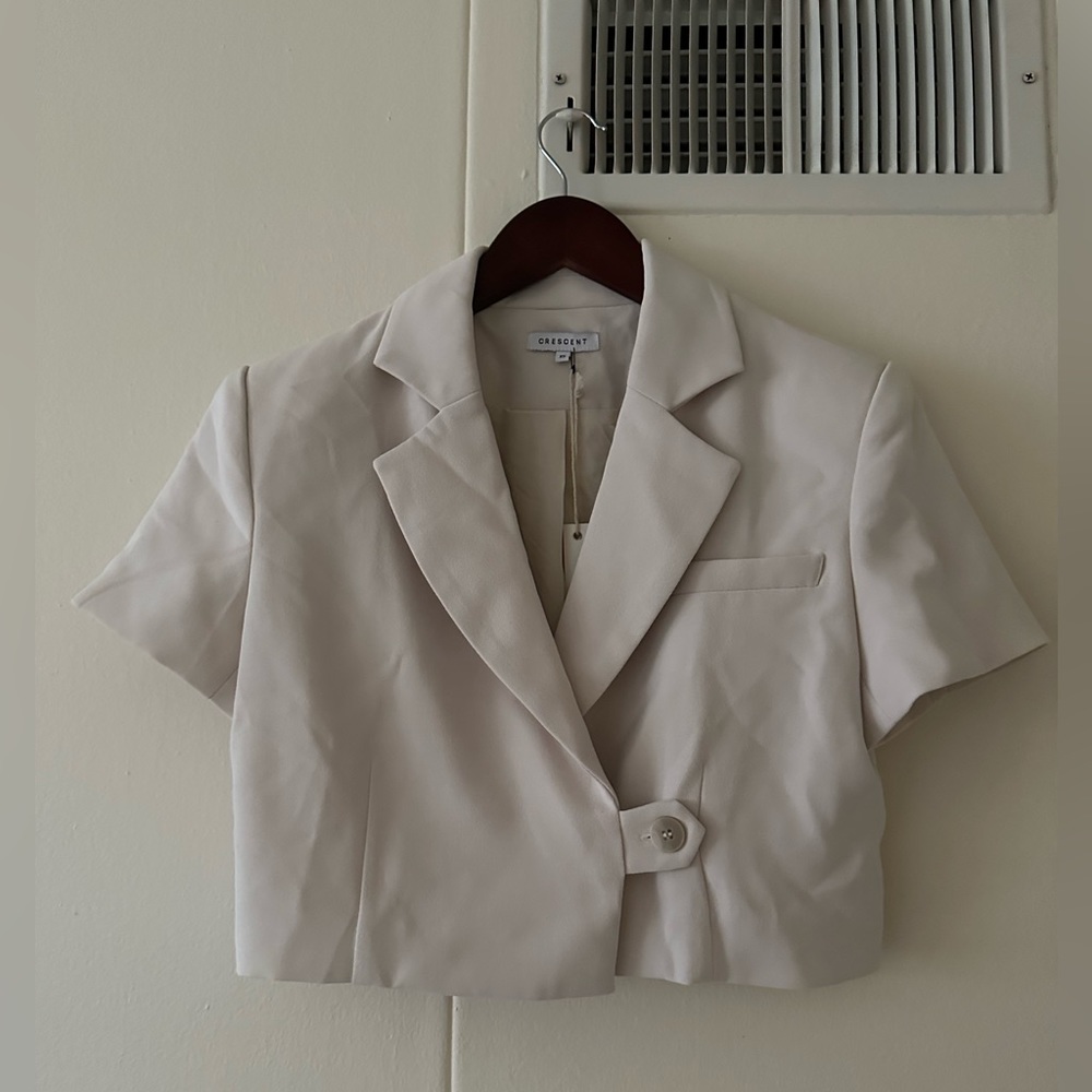 Crescent Cropped Blazer
